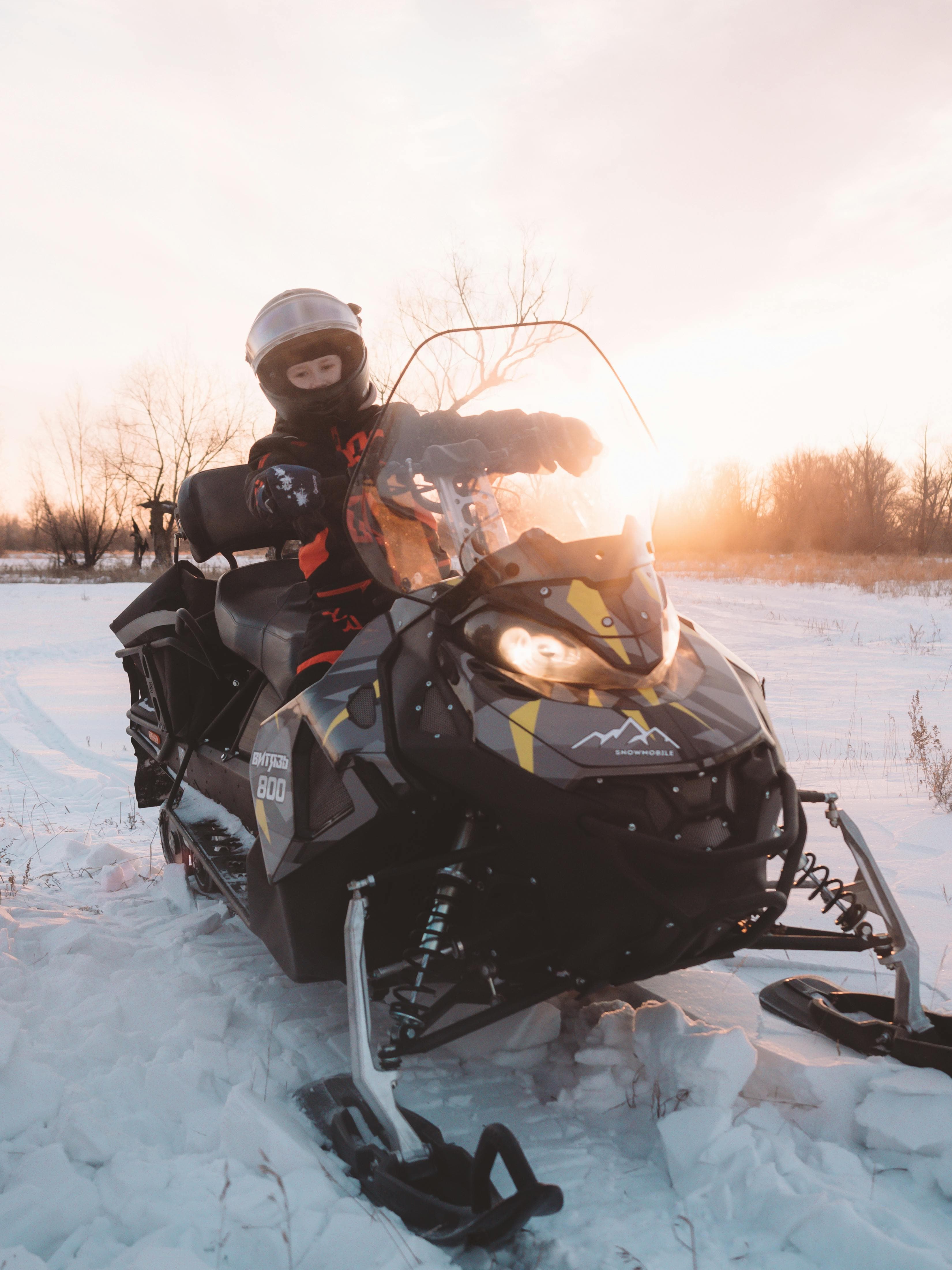 Snowmobile Expedition